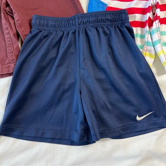 Boy's Shorts Medium 8 Bundle of 3 Items Nike, Cat and Jack, Old Navy Casual Fit - Picture 2 of 8